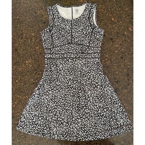 Like new, worn once, Title Nine XS womens Buttah Dress. Black, Grey, White.